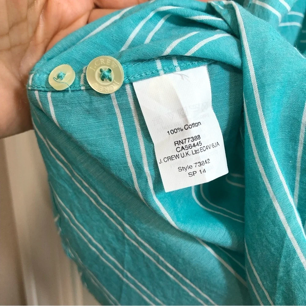 J.Crew Cotton Light‎ Weight Chambray Stripes Button Down Long Sleeve Shirt L